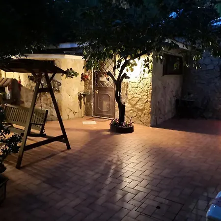 Disaronno's House Ii *