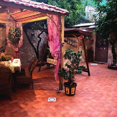 Vendégház Disaronno's House Ii