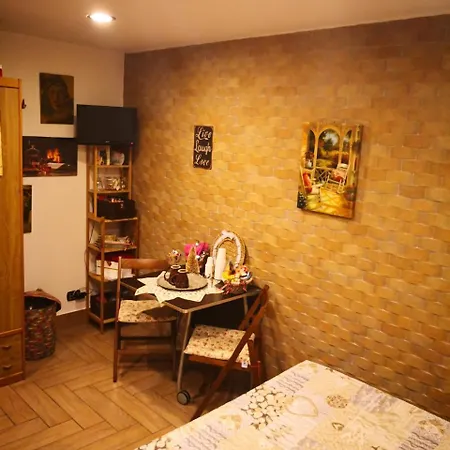 Disaronno's House Ii Vendégház Nápoly
